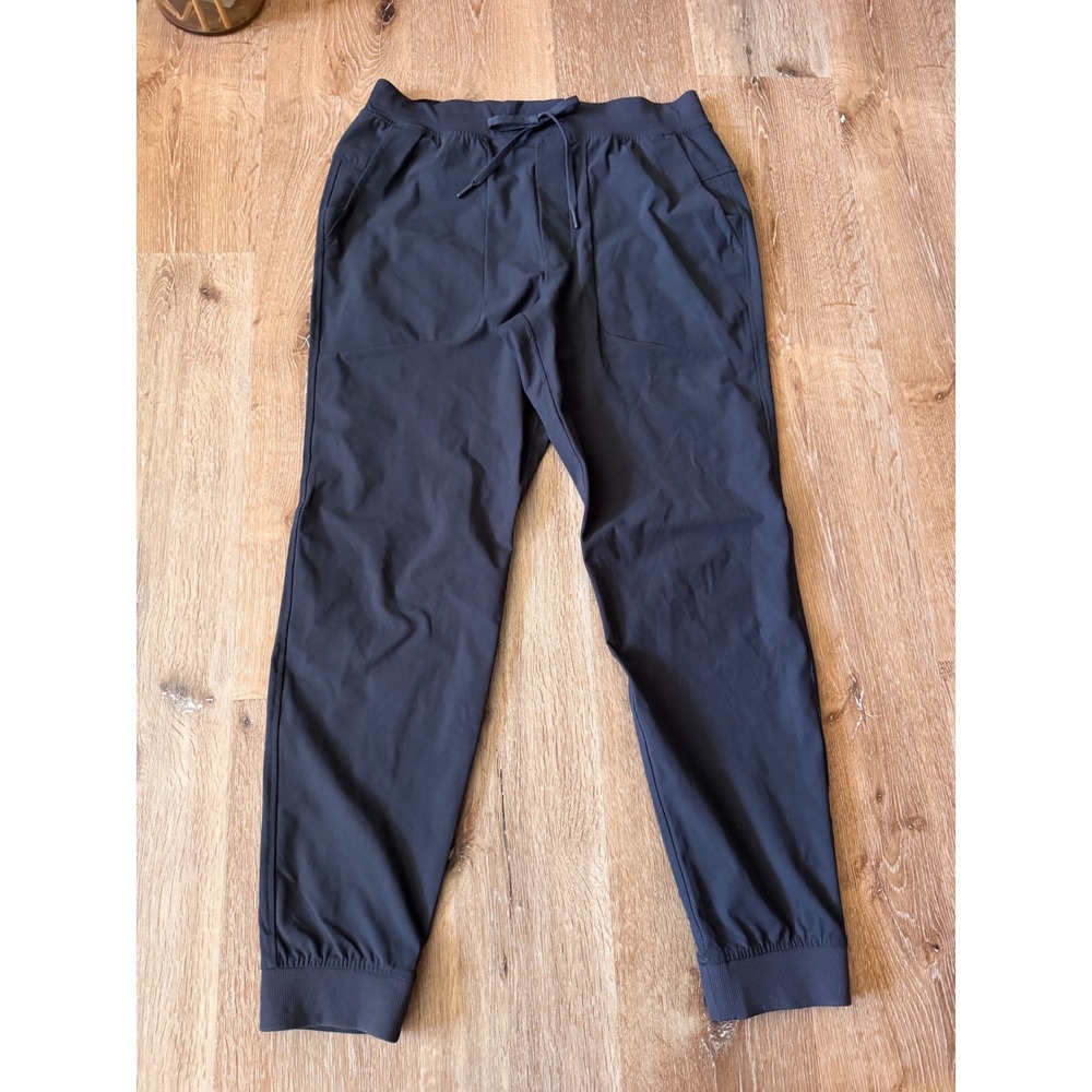Lululemon Black Men's ABC Joggers‎ Size L